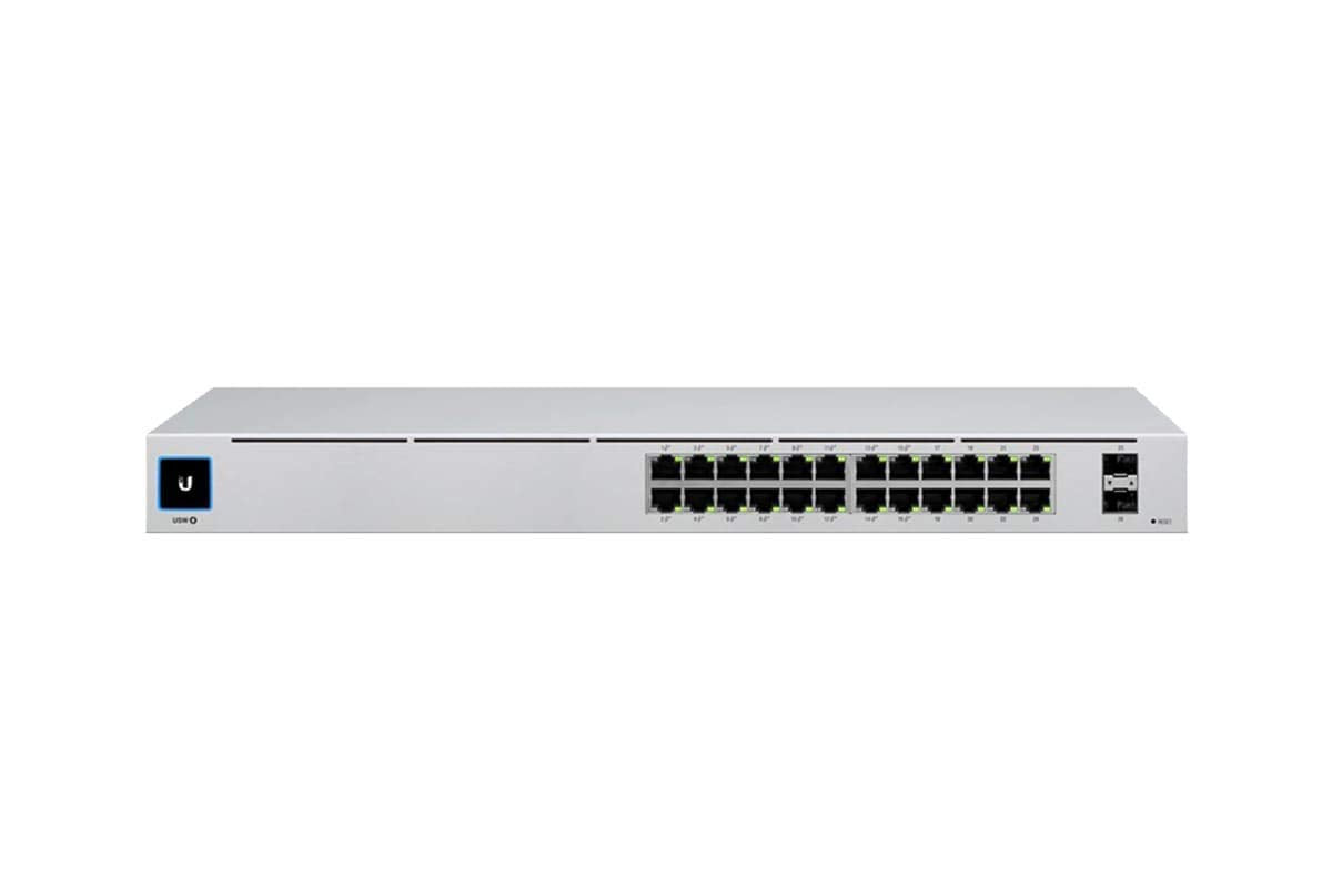 Ubiquiti Networks UniFi 24-Port Gigabit PoE+ Compliant Managed Switch with SFP